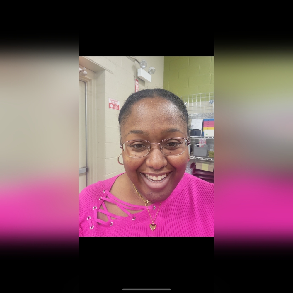 Meet your Posher, Lacreasia